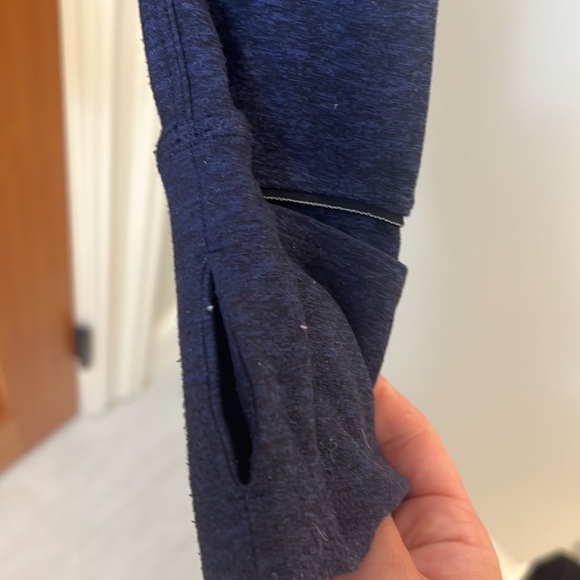 lululemon running sweatshirt hoodie - Picture 4 of 5